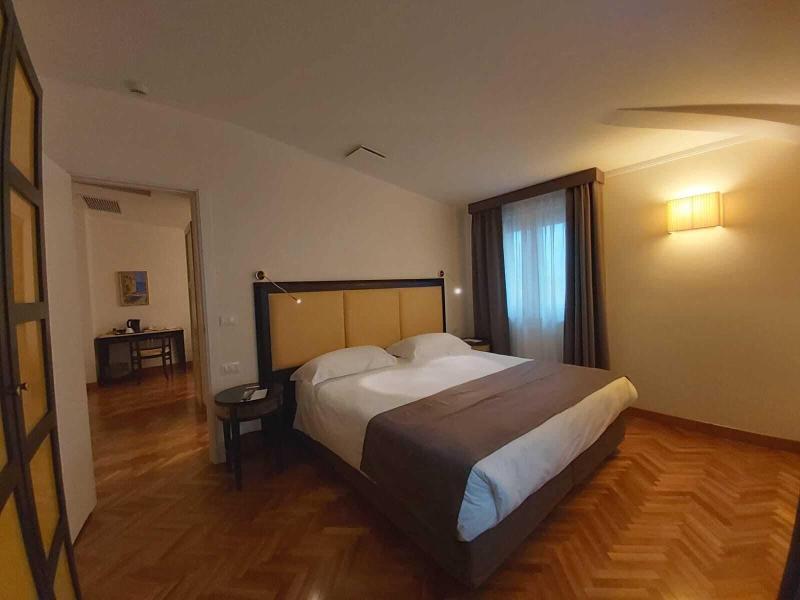 Torrione Hotel 레조디칼라브리아 외부 사진